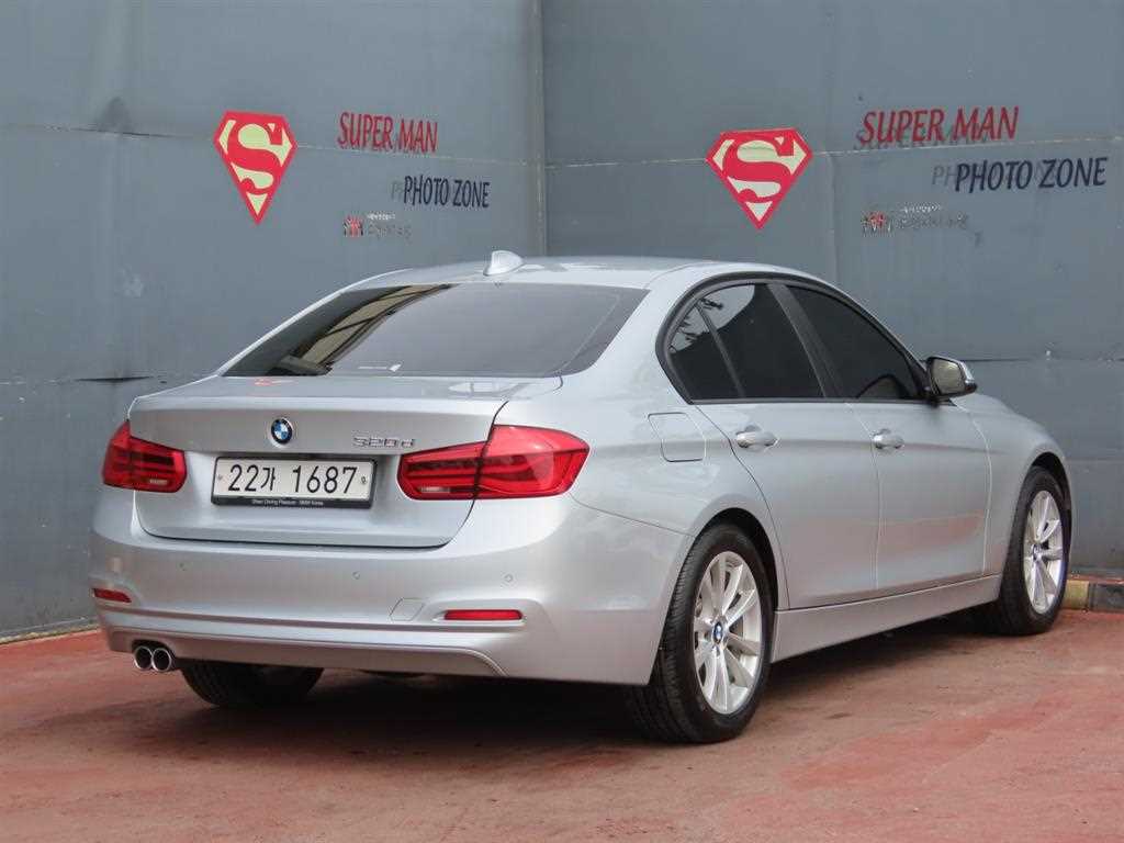 BMW 3 series - Vista 3
