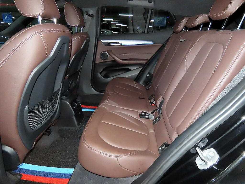 BMW X2 - Vista 7