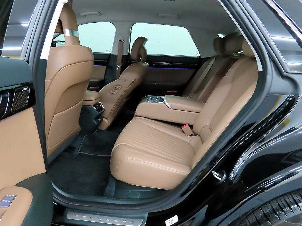 HYUNDAI Grandeur - Vista 6