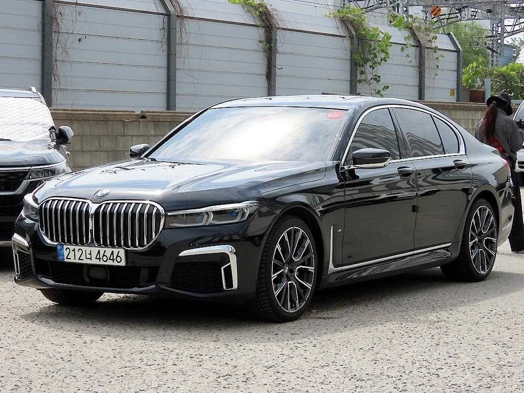 BMW 7 Series - Vista 2