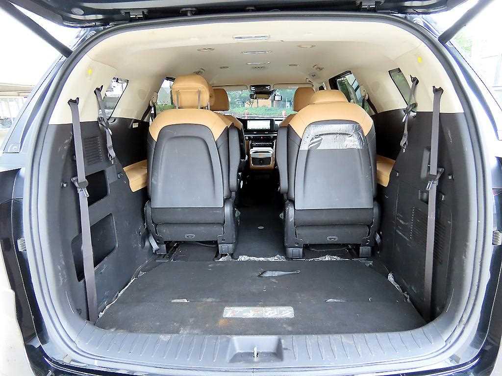 KIA Carnival 2023 Negro - Importación desde Corea - HF Imports Iquique - Foto 17
