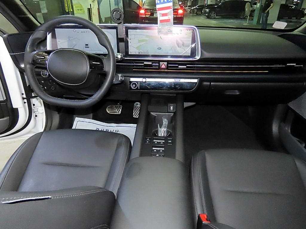 HYUNDAI Ioniq 6 - Vista 10