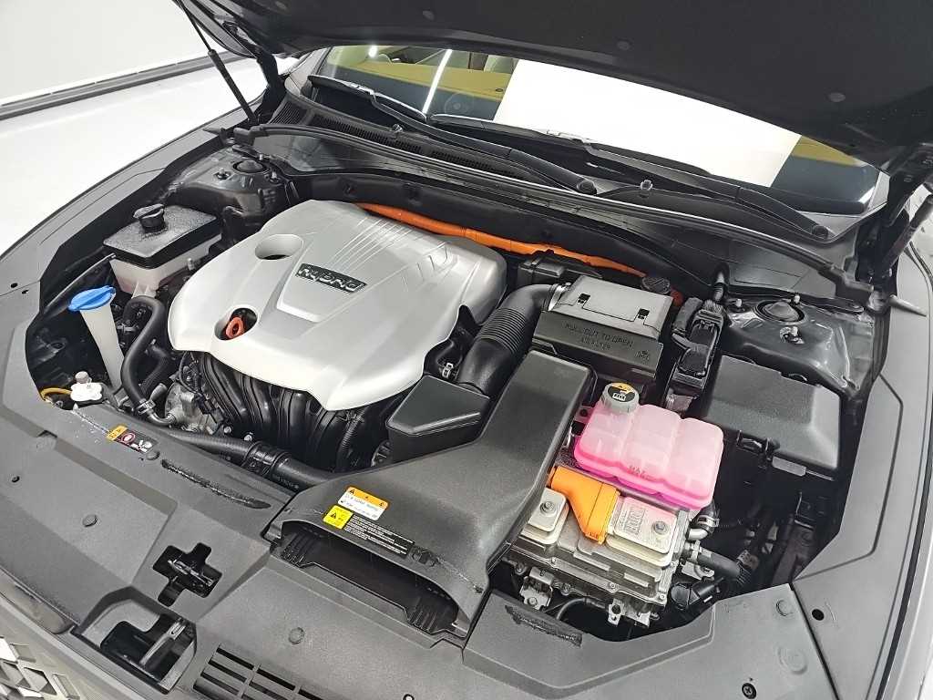HYUNDAI Grandeur - Vista 5