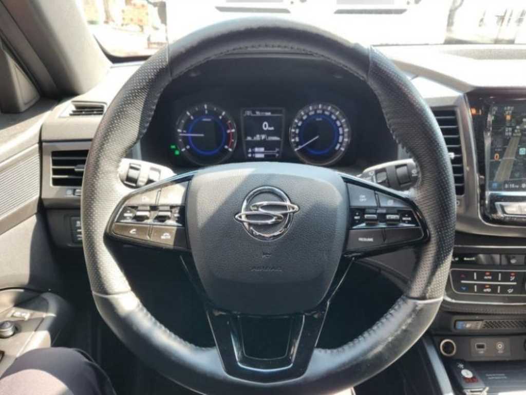 Ssangyong Rexton - Vista 6
