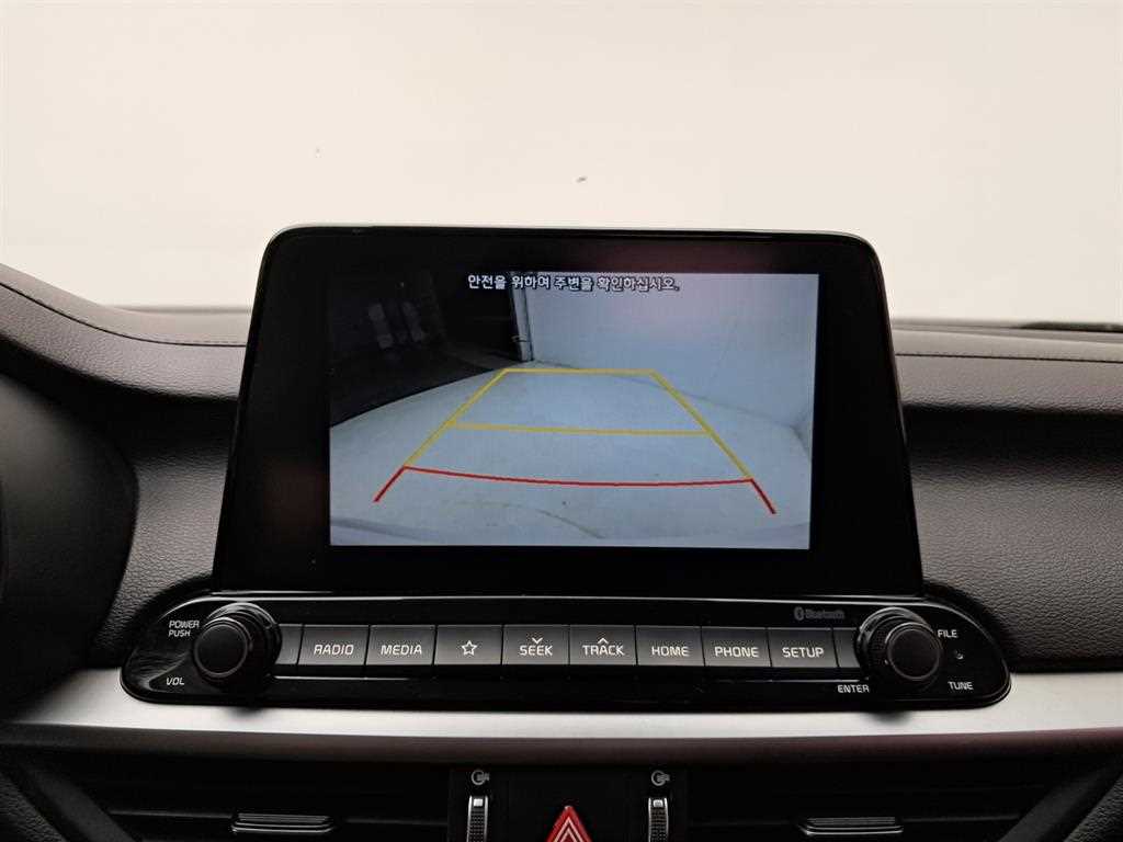 KIA K3 - Vista 10