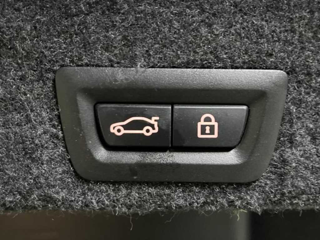 BMW 5 Series - Vista 5
