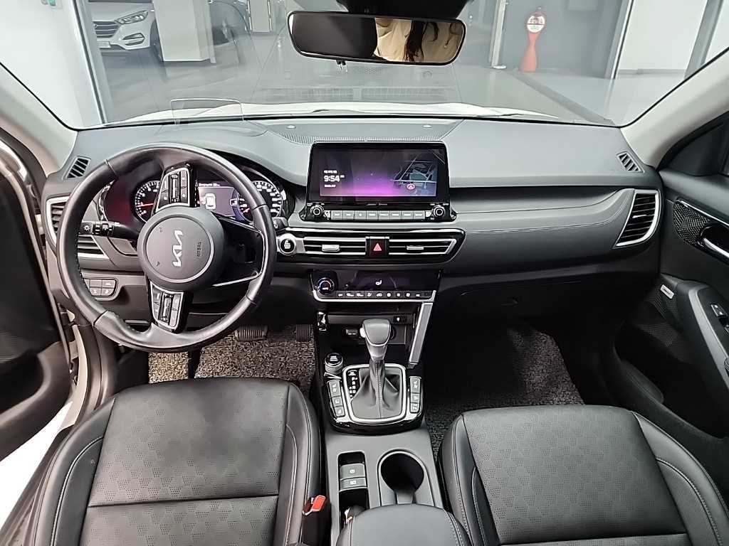 KIA Seltos - Vista 7