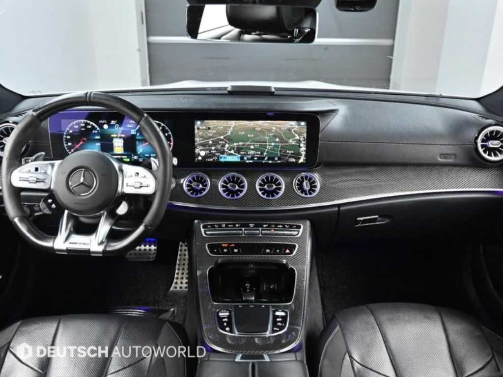 Mercedes Benz CLS Class - Vista 7