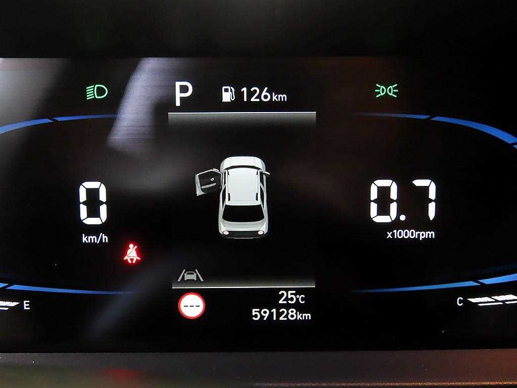 HYUNDAI Casper - Vista 9