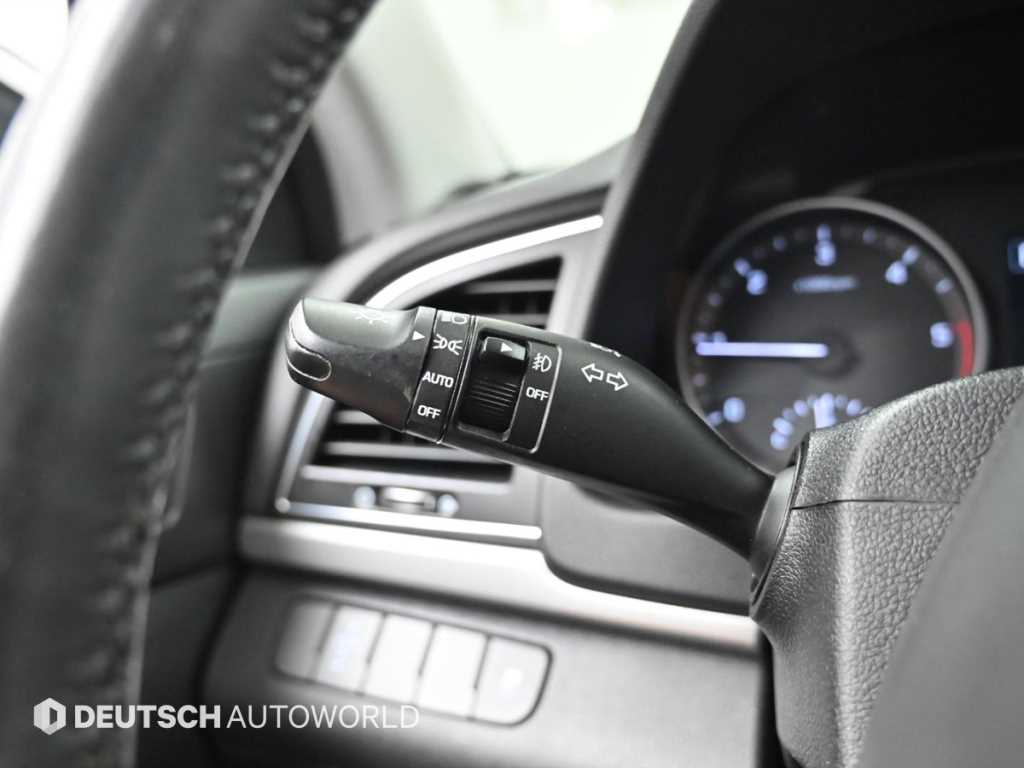 HYUNDAI Avante 2016 Negro - Importación desde Corea - HF Imports Iquique - Foto 16