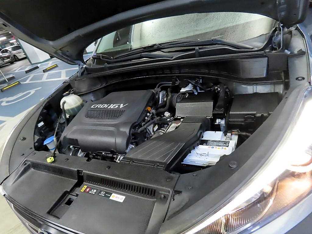 HYUNDAI Tucson 2017 Gris - Importación desde Corea - HF Imports Iquique - Foto 19
