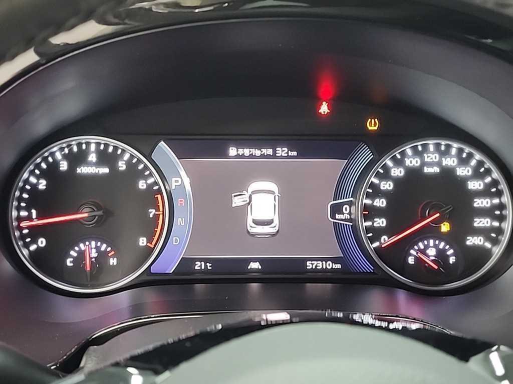 KIA Seltos - Vista 6