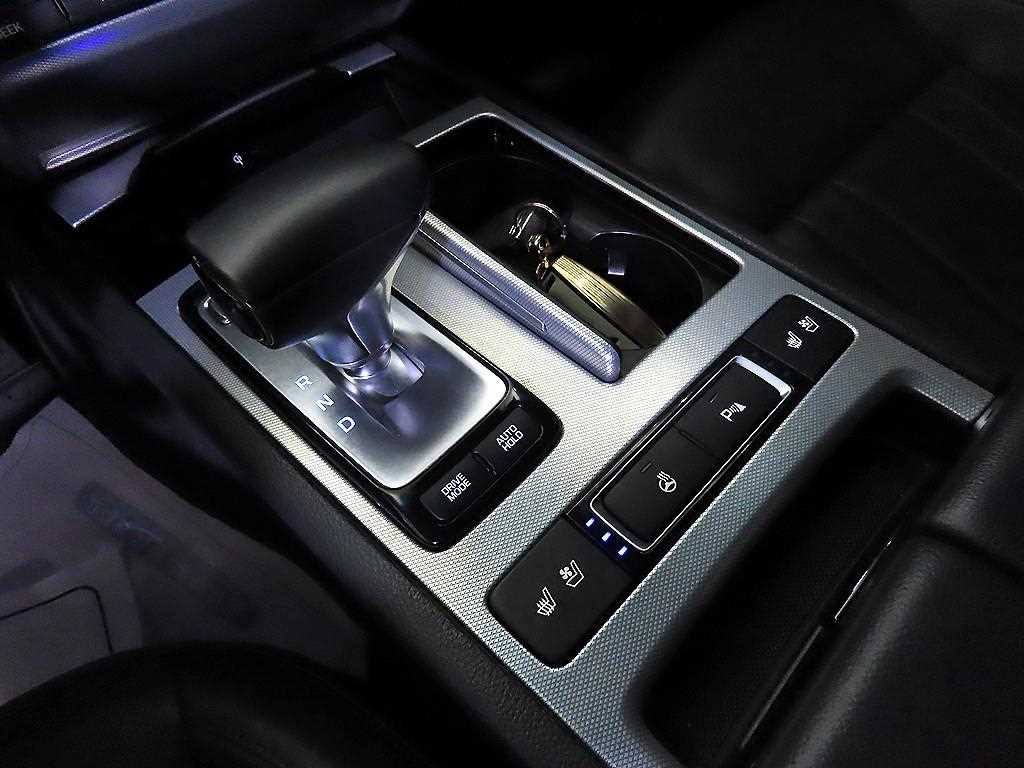 Genesis G80 - Vista 12
