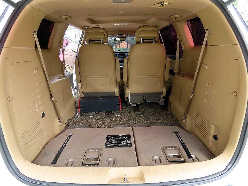 KIA Carnival 2016 Blanco - Importación desde Corea - HF Imports Iquique - Foto 17