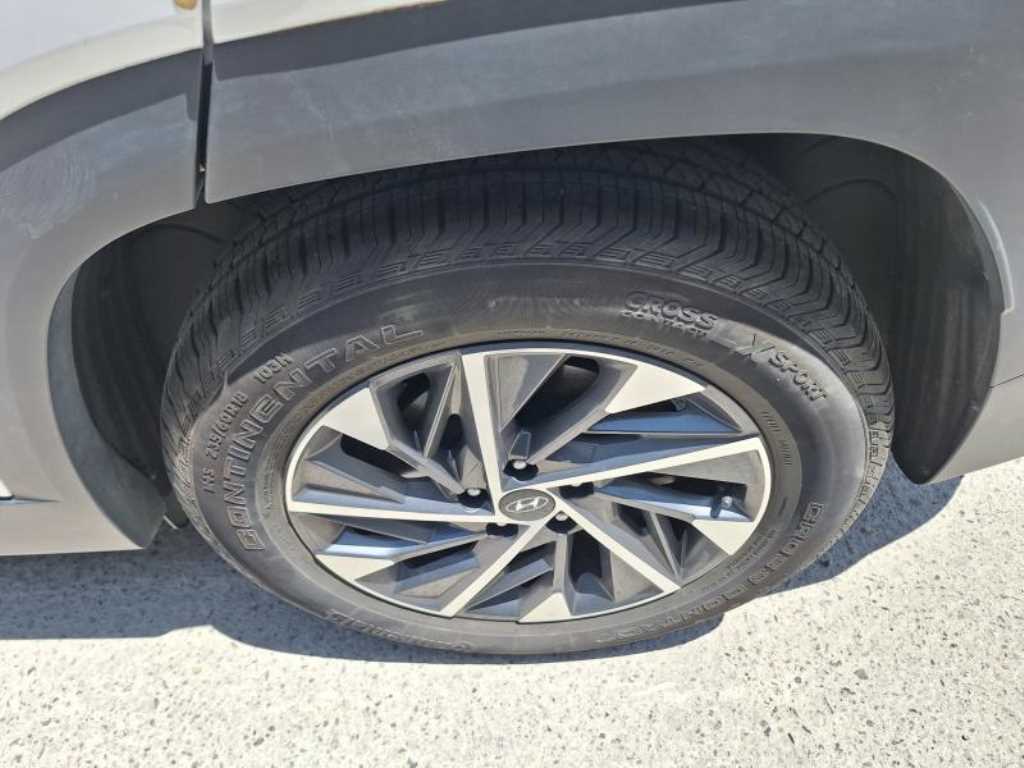 HYUNDAI Tucson - Vista 5
