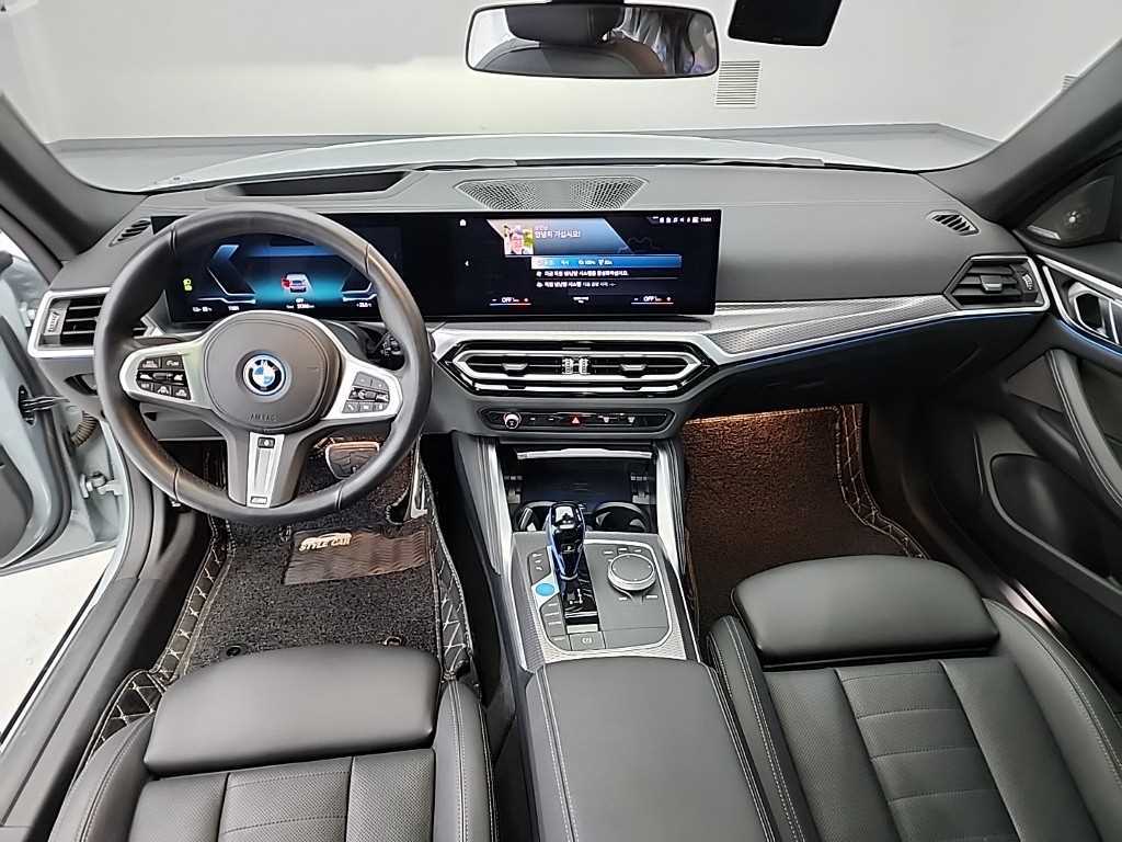 BMW i4 - Vista 7