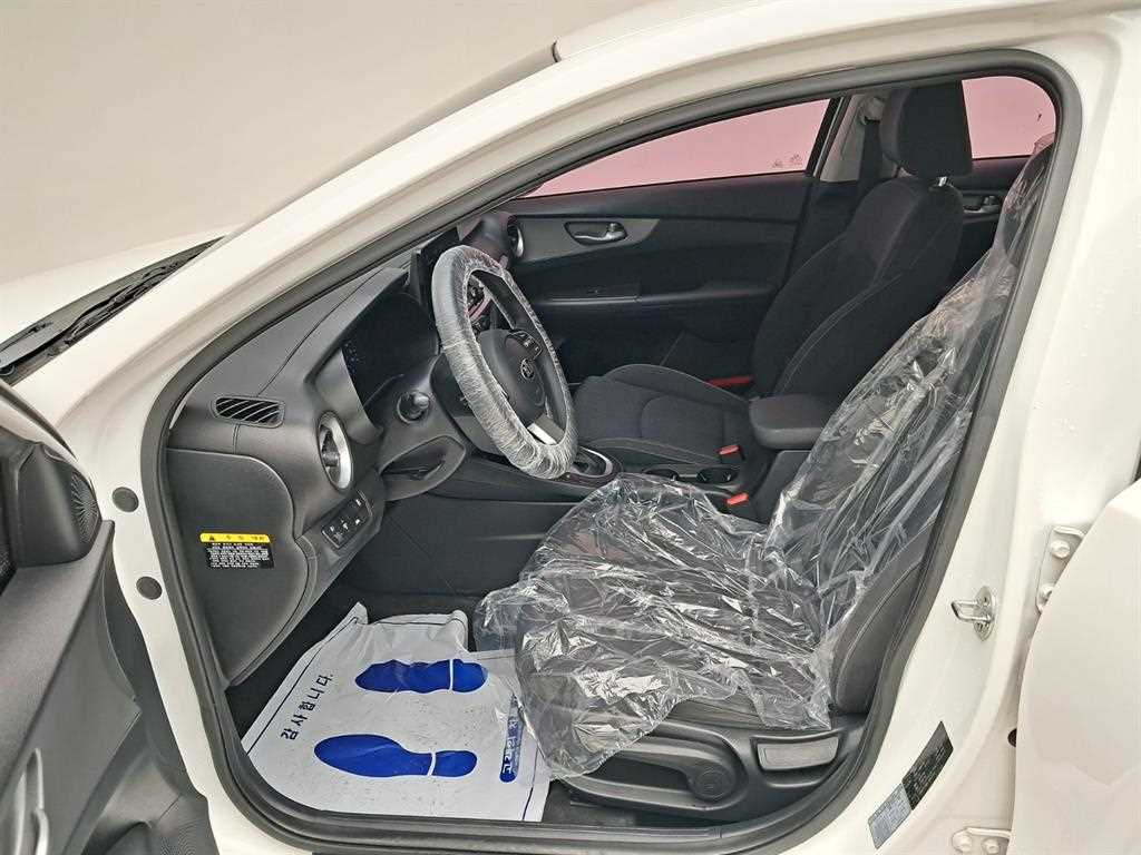 KIA K3 - Vista 11