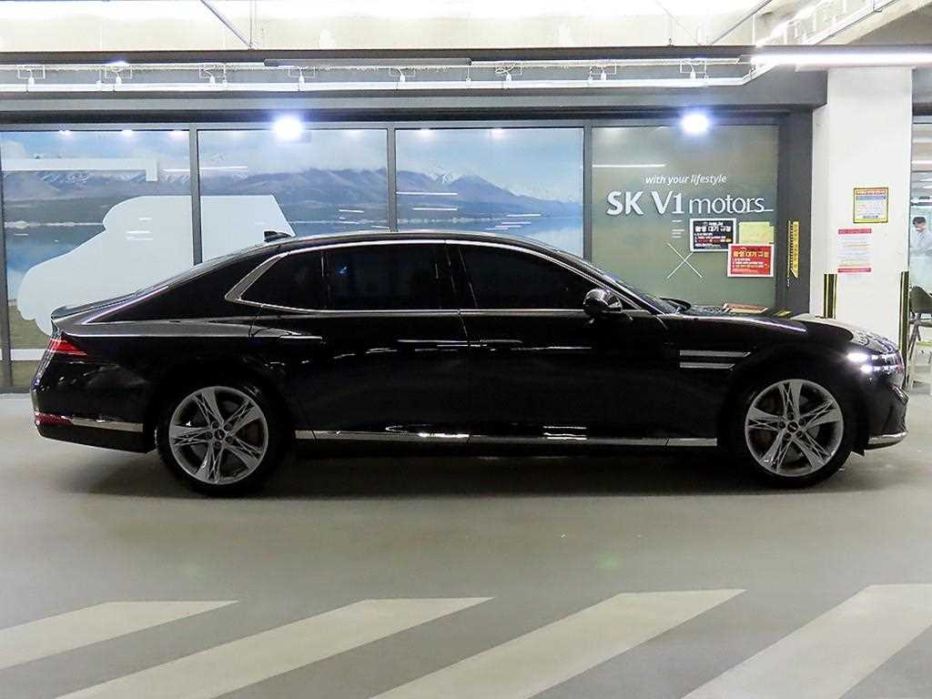 Genesis G90 - Vista 3