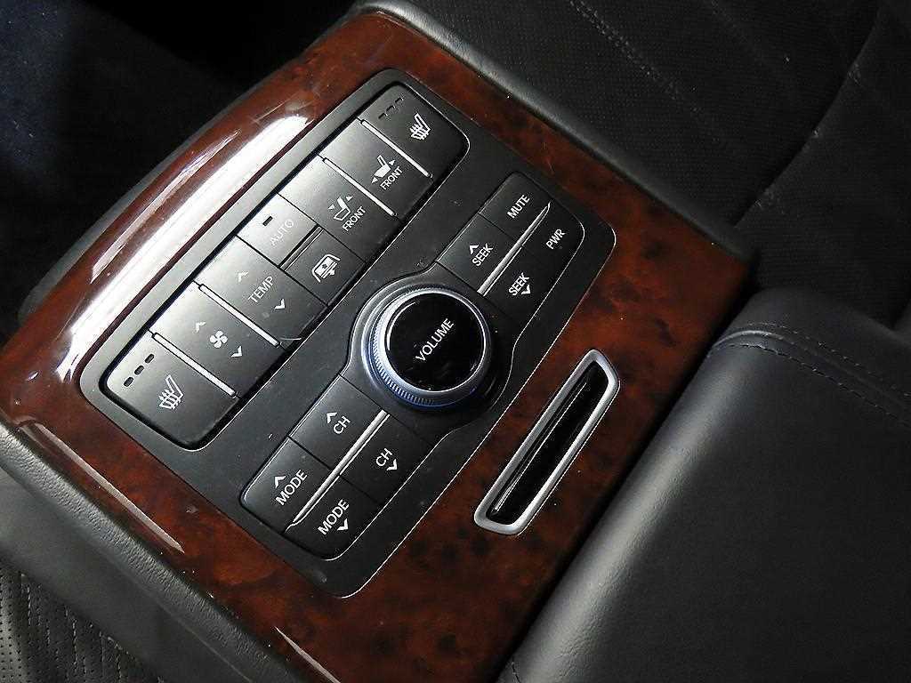 HYUNDAI Equus 2012 Negro - Importación desde Corea - HF Imports Iquique - Foto 17