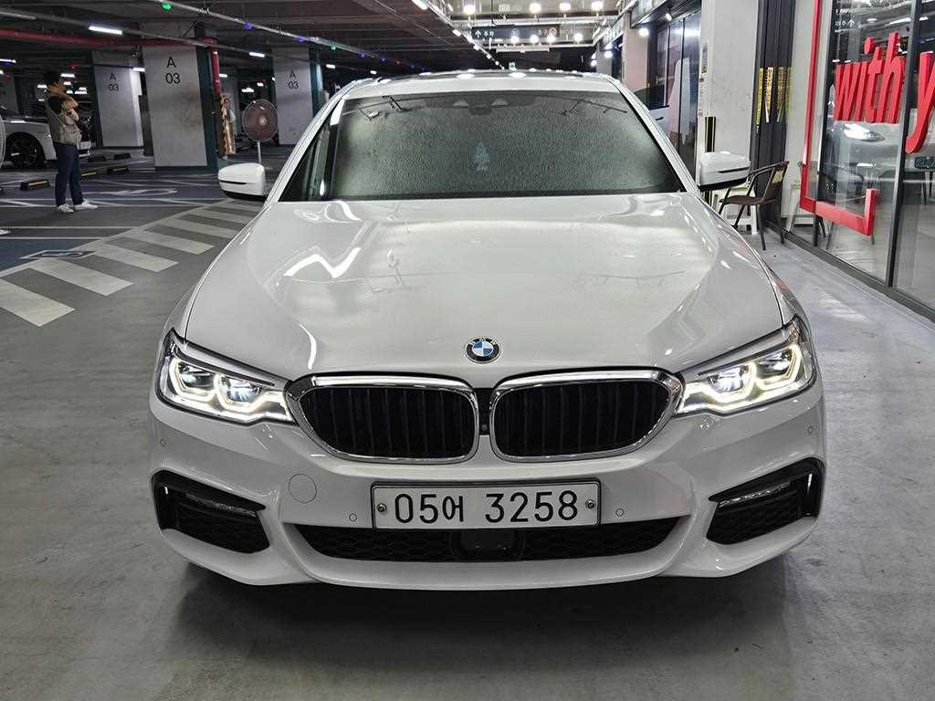 BMW 5 Series - Vista 2
