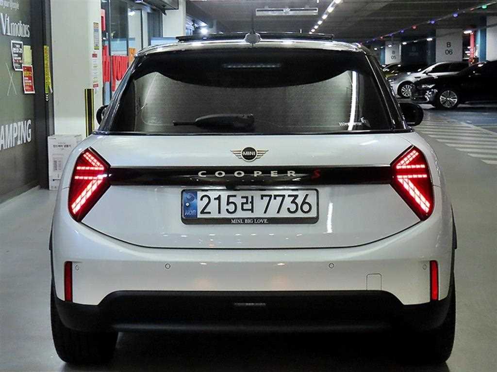 Mini Cooper - Vista 5