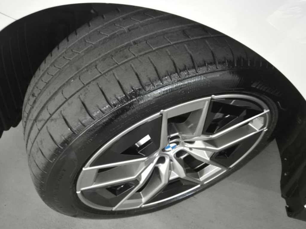 BMW 5 Series 2024 - Importación desde Corea - HF Imports Iquique - Foto 17