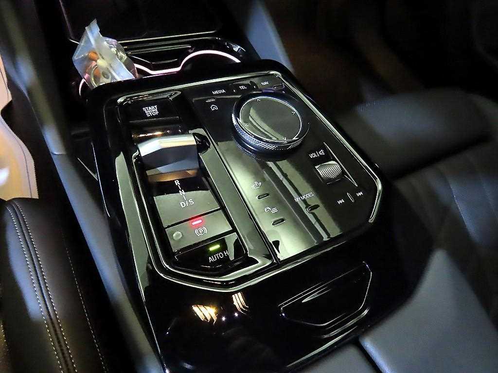 BMW 5 Series - Vista 11