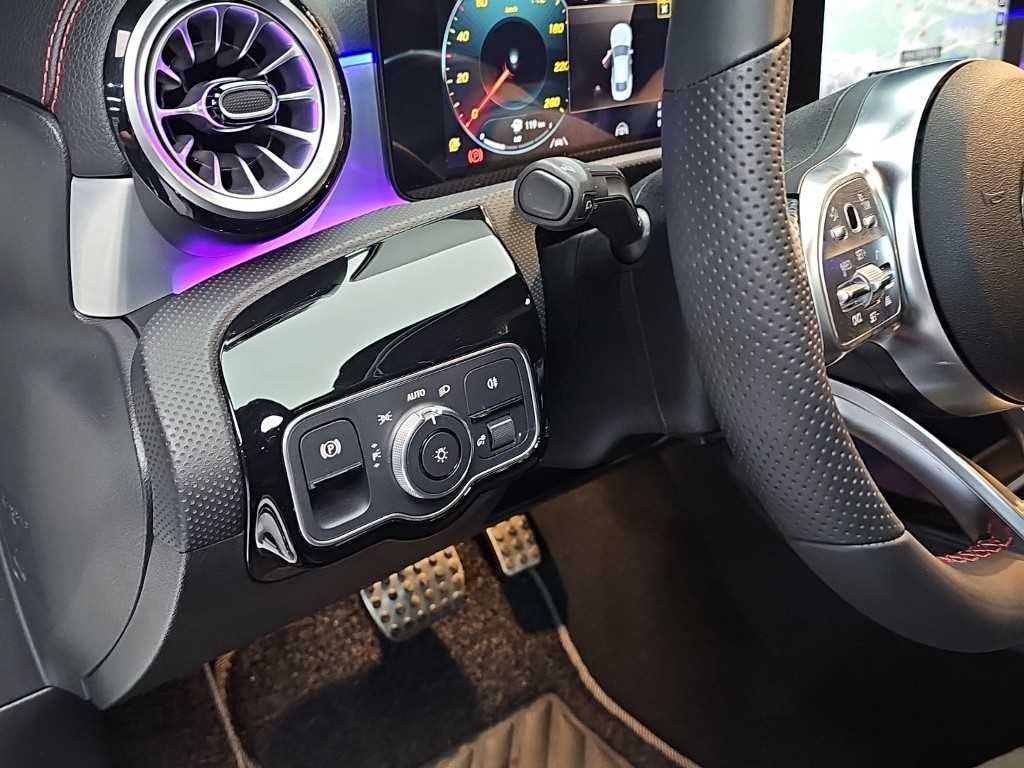 Mercedes Benz CLA Class 2022 Blanco - Importación desde Corea - HF Imports Iquique - Foto 17