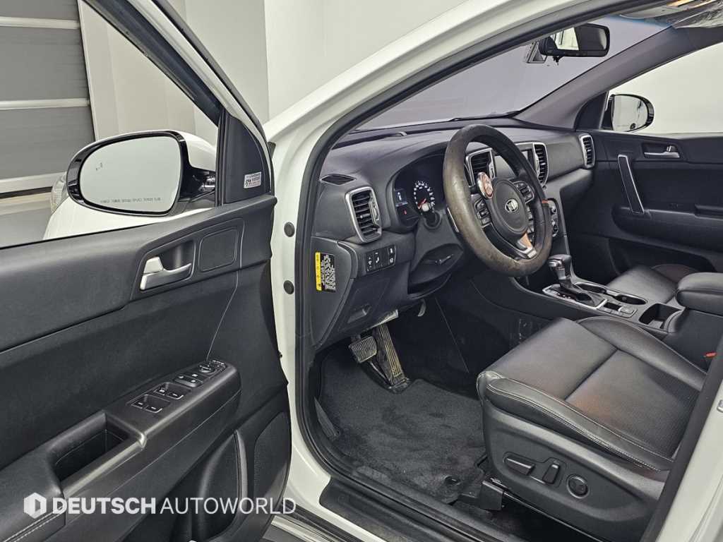 KIA Sportage - Vista 11
