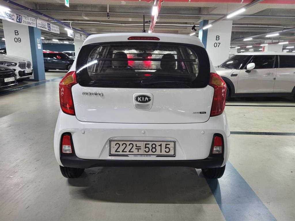 KIA Morning - Vista 4