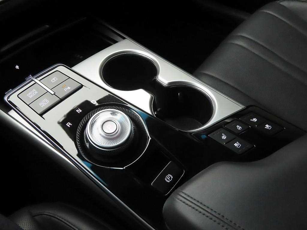 KIA K8 - Vista 11