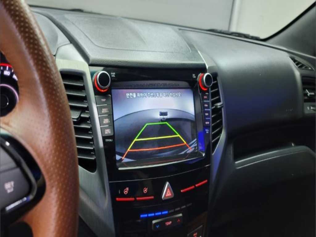 Ssangyong Tivoli 2018 - Importación desde Corea - HF Imports Iquique - Foto 18
