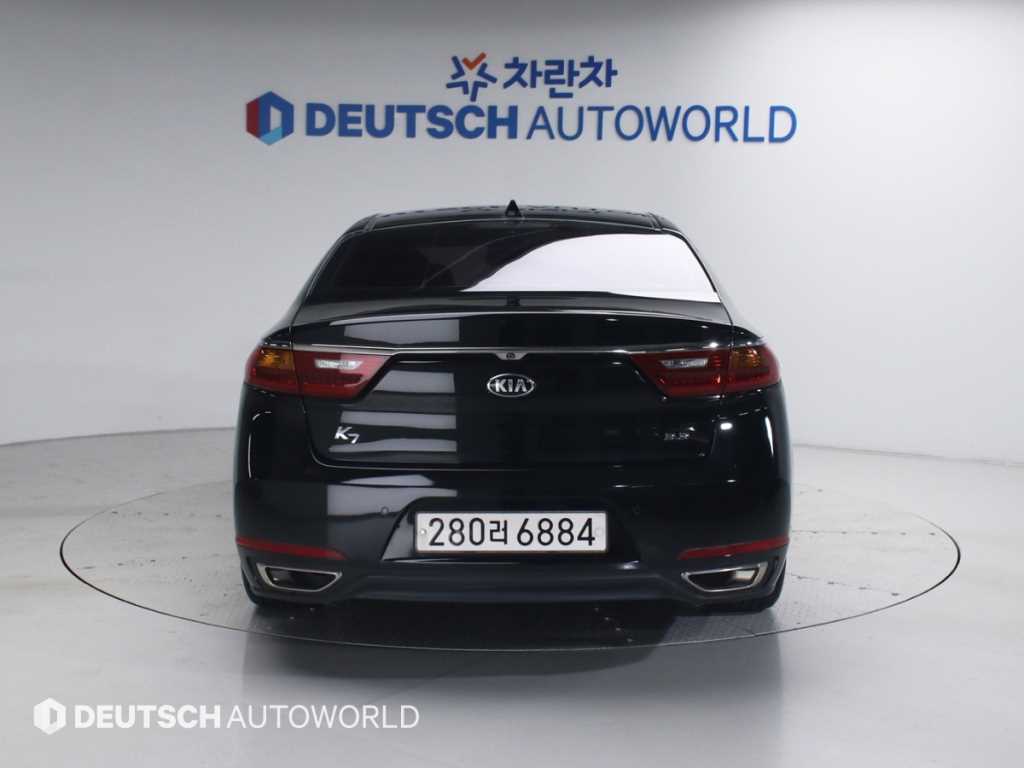 KIA K7 - Vista 4