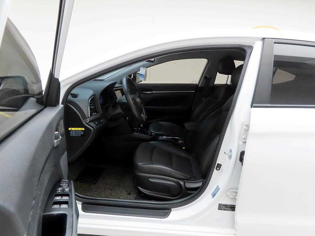 HYUNDAI Avante 2016 - Importación desde Corea - HF Imports Iquique - Foto 13