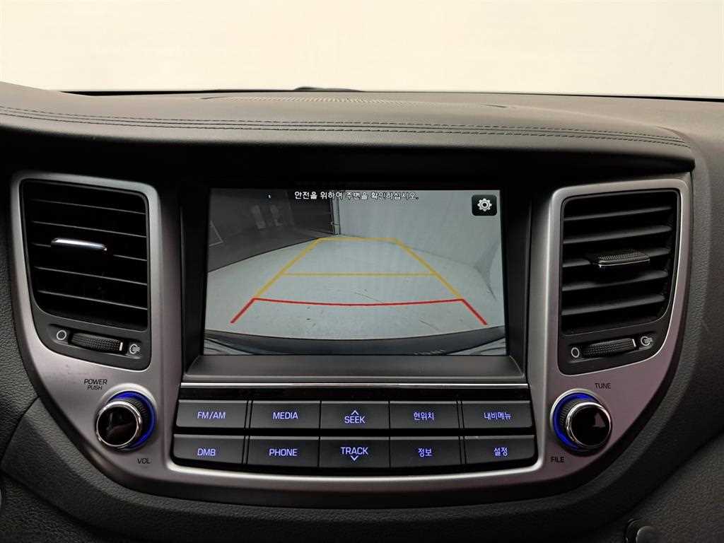 HYUNDAI Tucson - Vista 10
