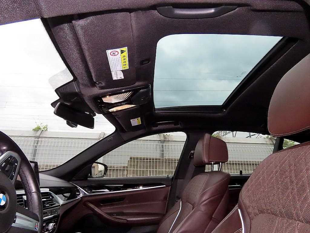 BMW 5 Series 2018 Blanco - Importación desde Corea - HF Imports Iquique - Foto 17