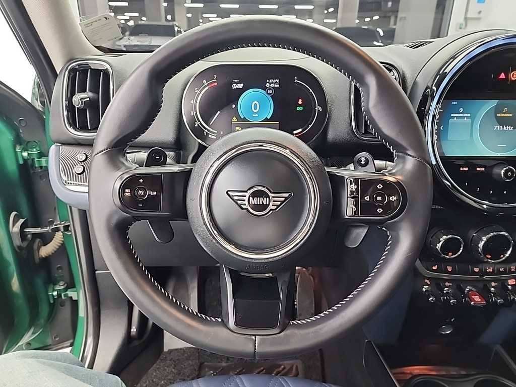 Mini Countryman - Vista 9