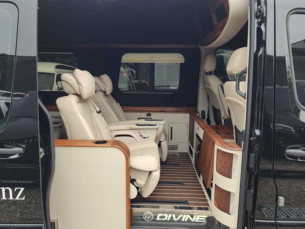 Mercedes Benz Sprinter 2023 Negro - Importación desde Corea - HF Imports Iquique - Foto 13