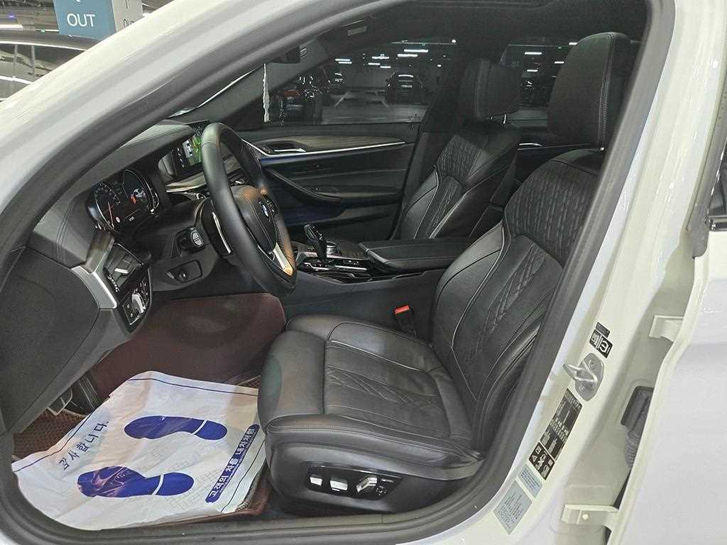 BMW 5 Series - Vista 6