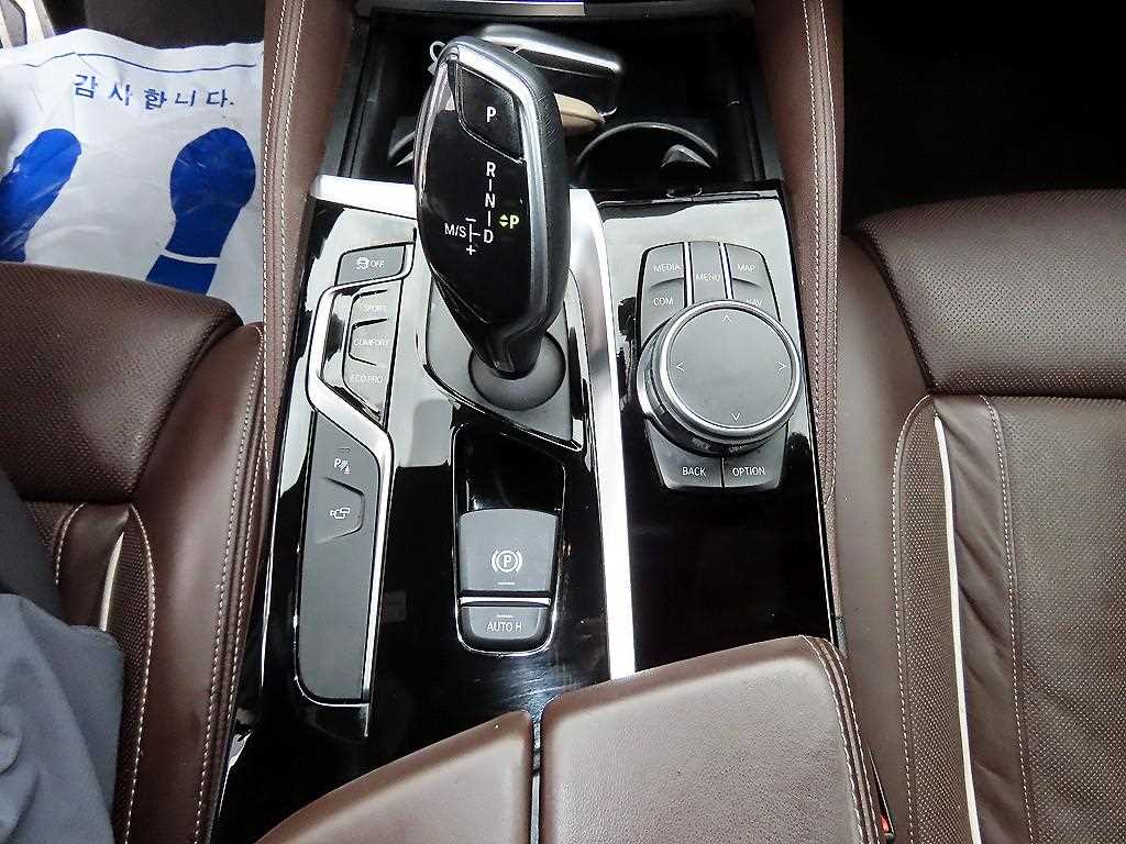 BMW 5 Series - Vista 12