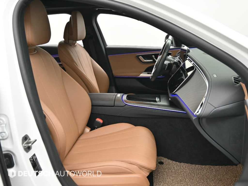 Mercedes Benz E class - Vista 10