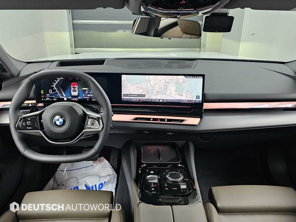 BMW 5 Series - Vista 7