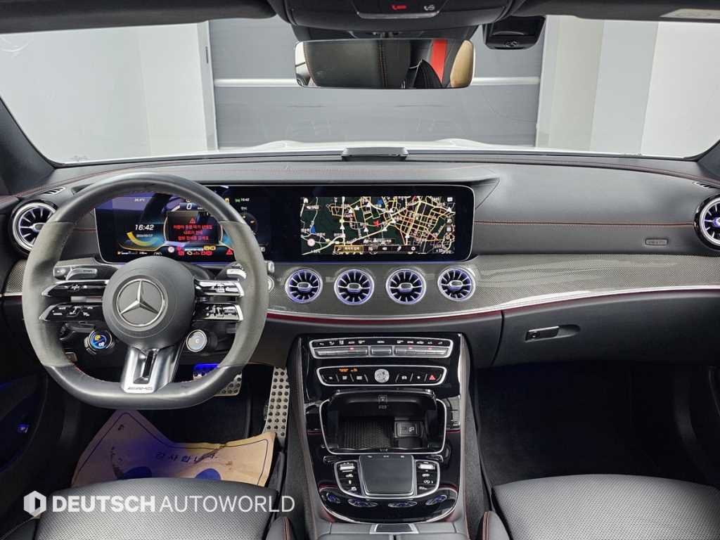 Mercedes Benz E class - Vista 7