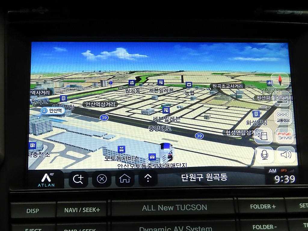 HYUNDAI Tucson - Vista 9