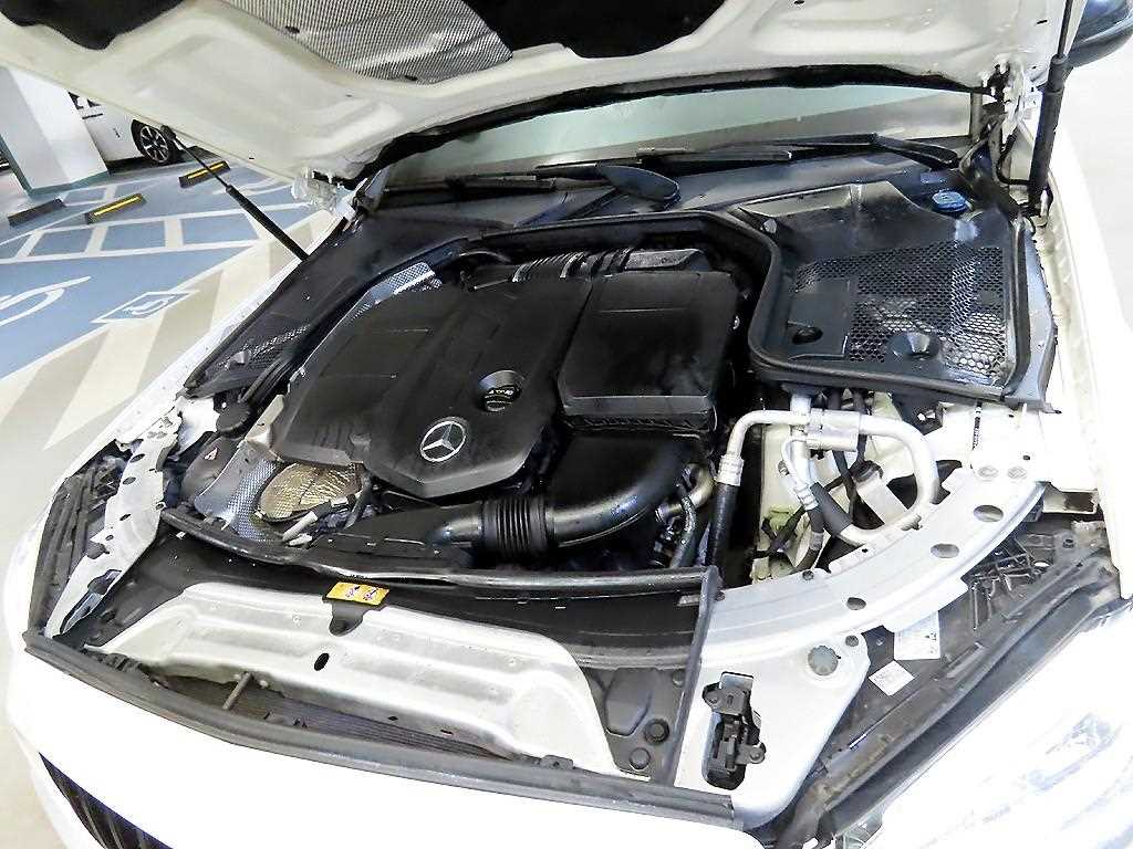 Mercedes Benz C Class 2019 Blanco - Importación desde Corea - HF Imports Iquique - Foto 19