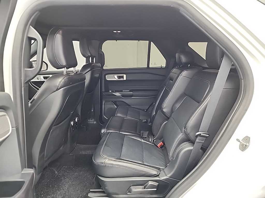 Ford Explorer - Vista 12