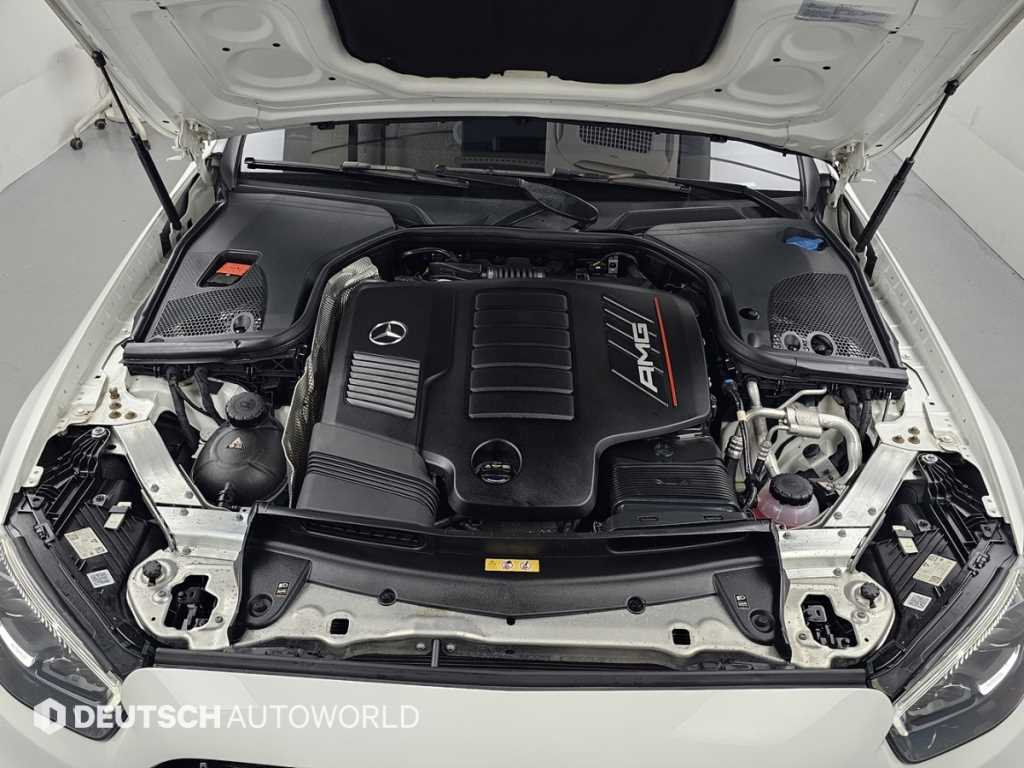 Mercedes Benz E class - Vista 6