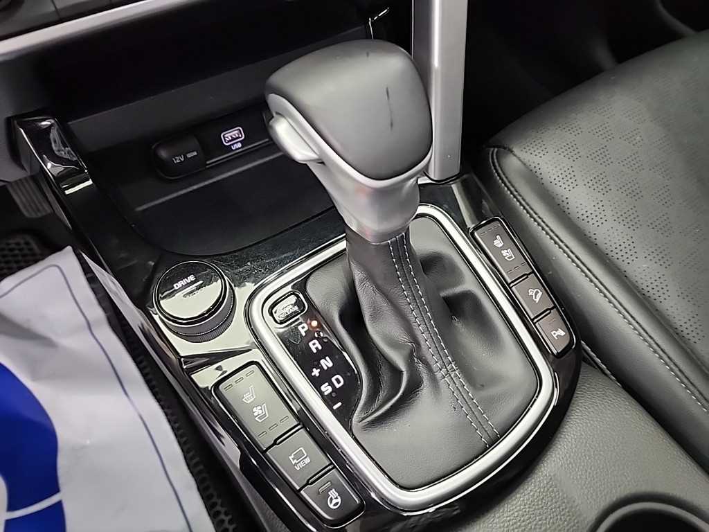 KIA Seltos - Vista 8