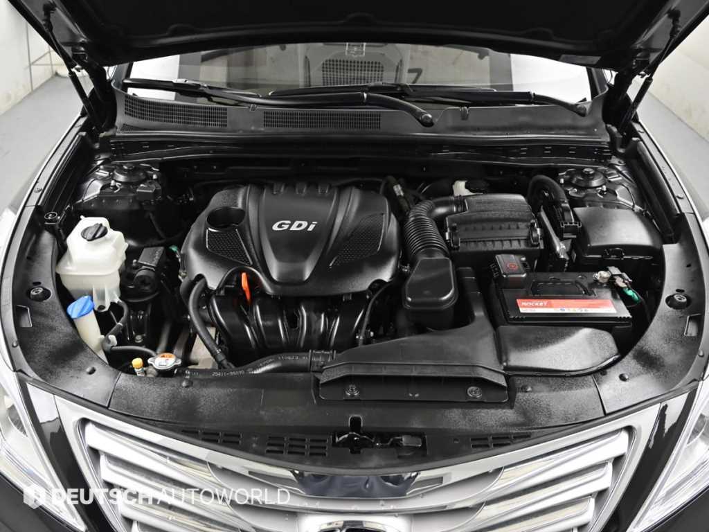 HYUNDAI Grandeur - Vista 6