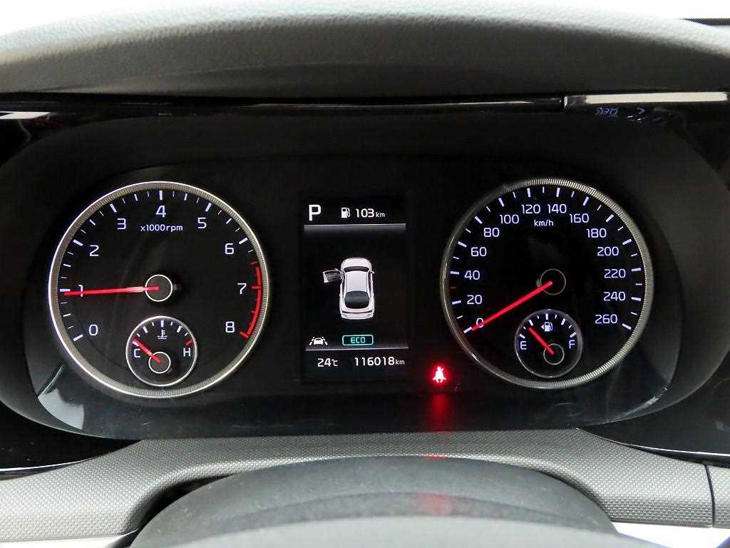 KIA K5 - Vista 6